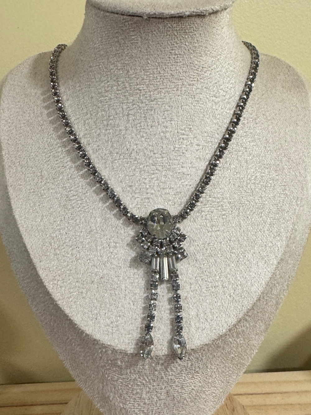 CORO Vintage Rhinestone Necklace, 1950s Silver Tone Art Deco Style